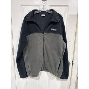 Columbia Men's Steens Mountain 2.0 Full Zip Fleece Jacket in a black and grey co